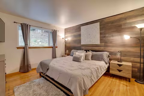 Redwood Retreat property photo 5